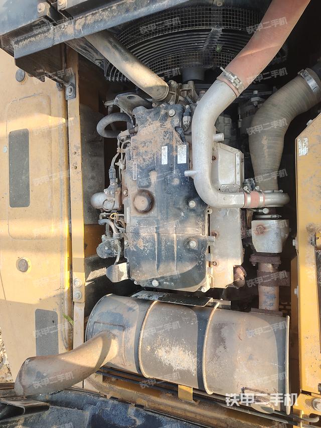 发动机整体俯视（整机外观）