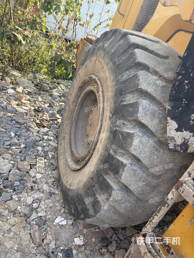 左后轮（行走机构）