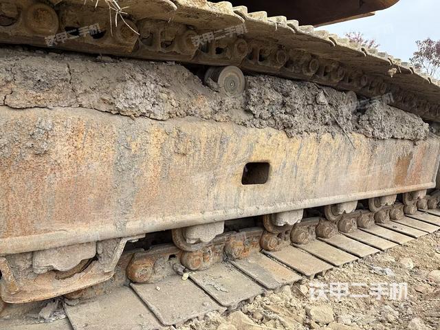 右侧行走马达盖板（行走机构）