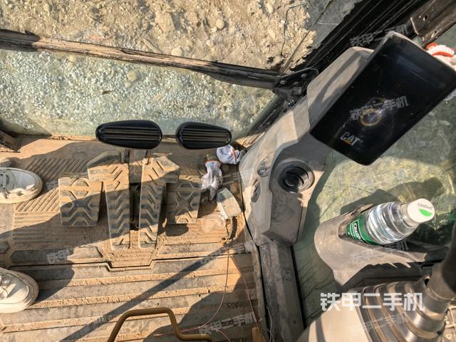 座椅后部（驾驶室部分）