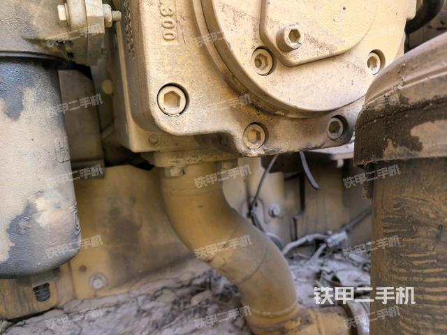 液压泵斜45 右（大件舱室）