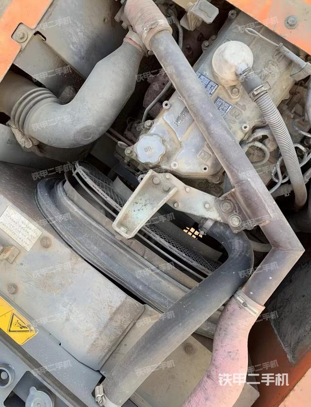 发动机整体俯视（整机外观）