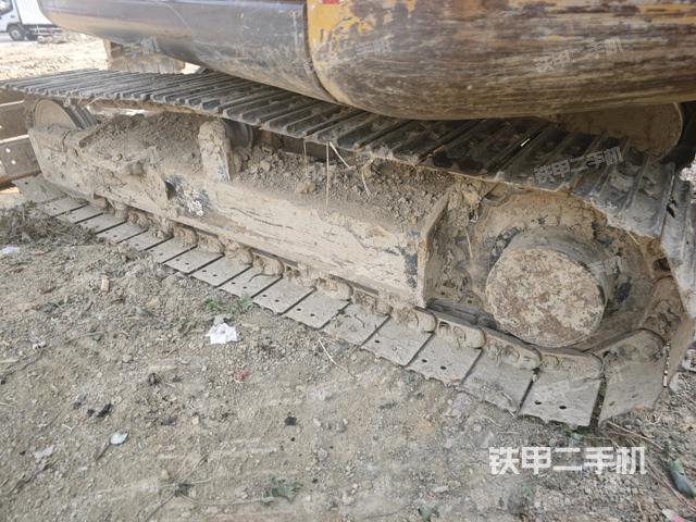 单侧履带整体（整机外观）