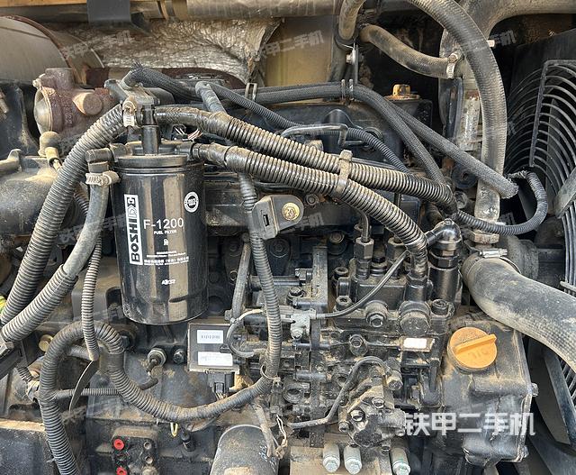 发动机整体俯视（整机外观）