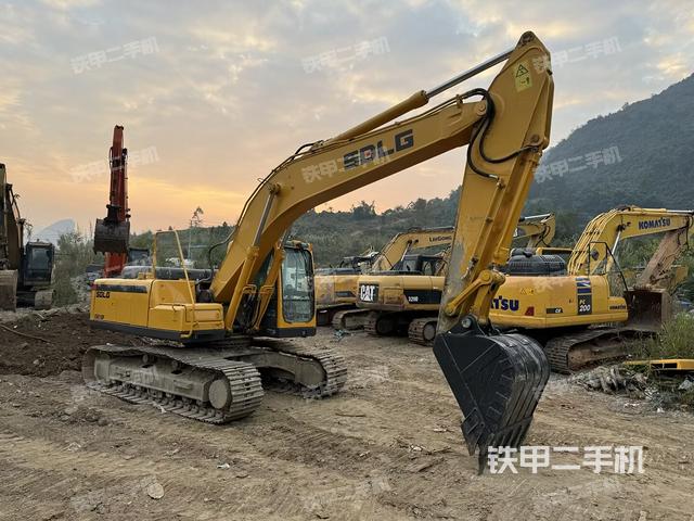 左后45（整机外观）