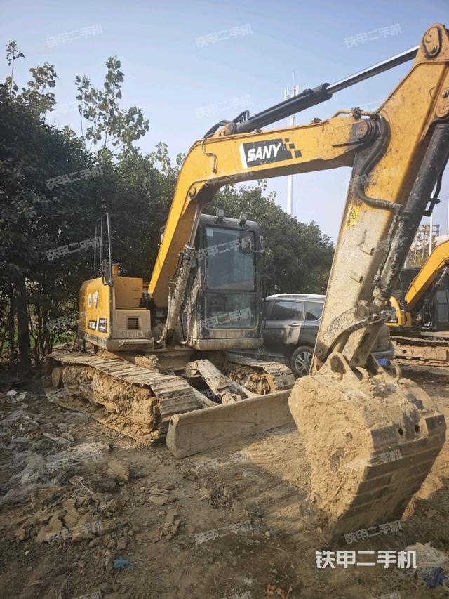 三一重工SY75C挖掘机