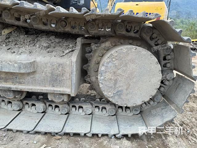 左导向轮（行走机构）