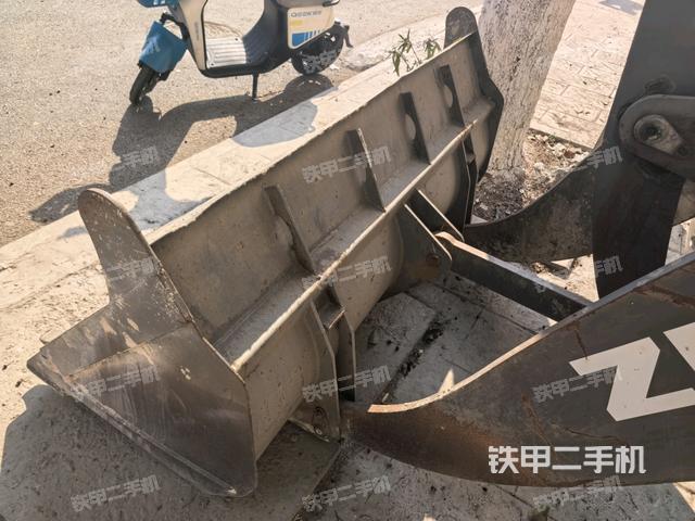 铲斗前45°（工作装置）