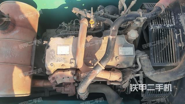 发动机整体俯视（整机外观）