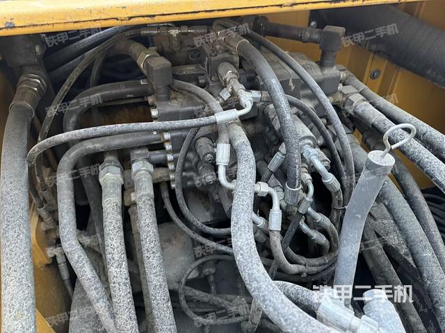 驾驶室顶部俯视（上车部件）