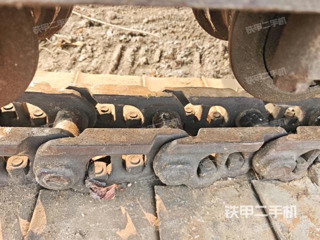 左驱动轮（行走机构）