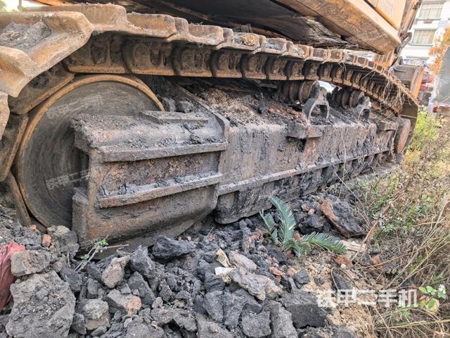 左导向轮（行走机构）