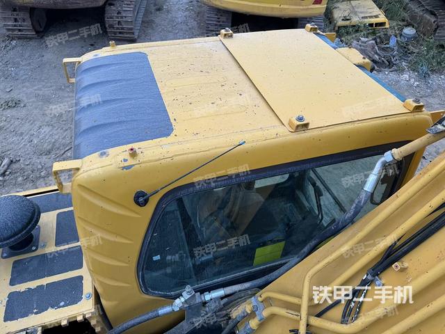 发动机室（上车部件）