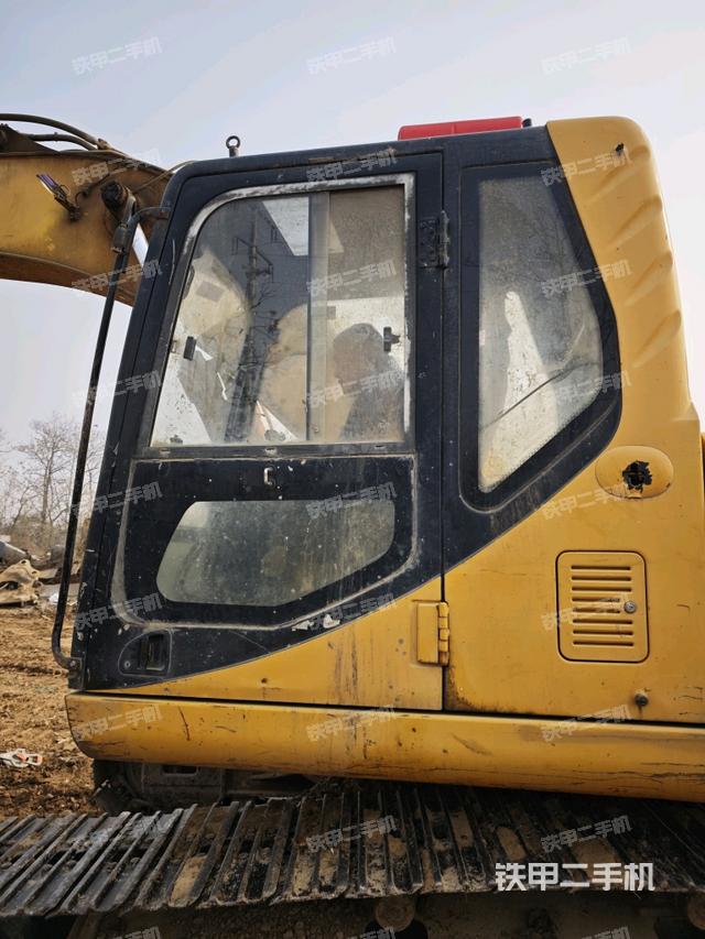 右侧玻璃角标（驾驶室部分）