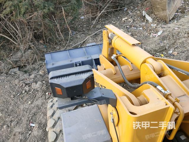 工作装置整体（整机外观及大件）