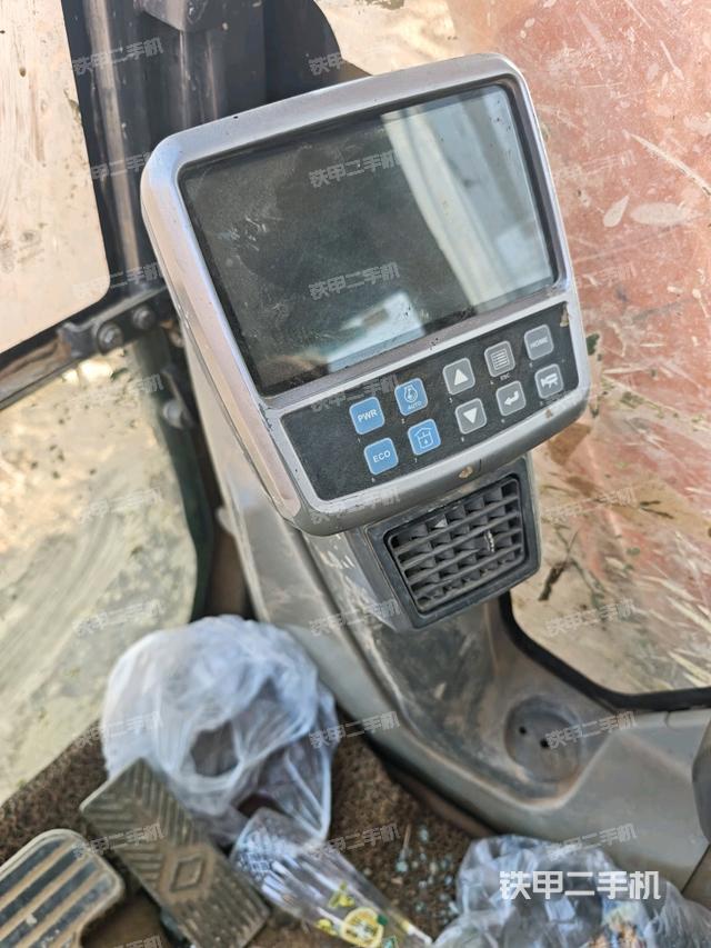 显示屏 （驾驶室部分）