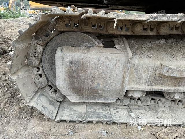 右侧行走马达盖板（行走机构）