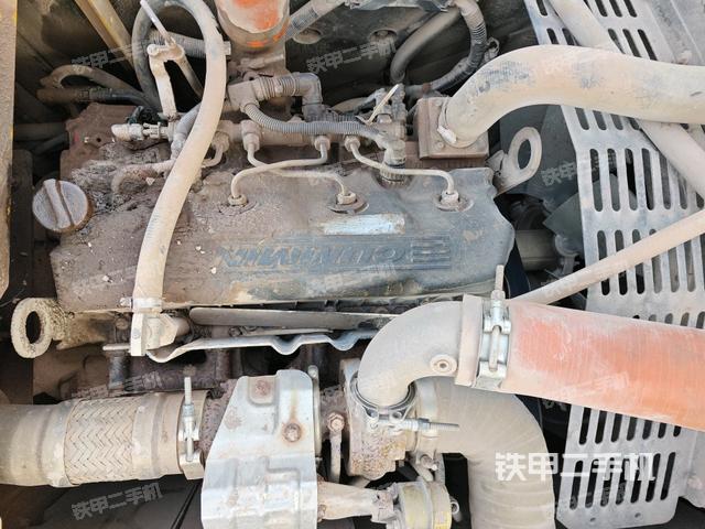 气门室盖螺丝特写（上车部件）