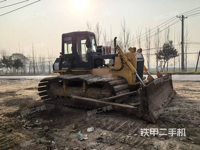 整机右侧（设备外观及核心部件）