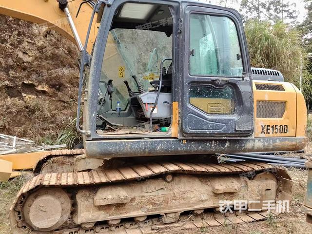 驾驶室整体（整机外观）