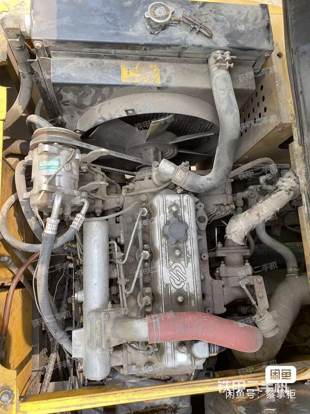 单侧履带整体（整机外观）