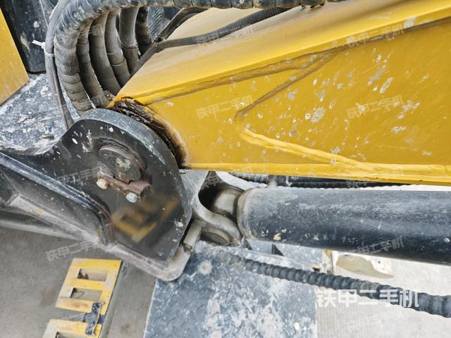 大臂根部 斜（工作和回转装置）