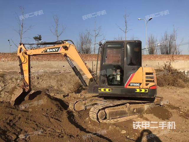 三一重工SY60C挖掘机