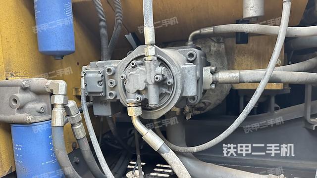 液压泵斜45 左（大件舱室）