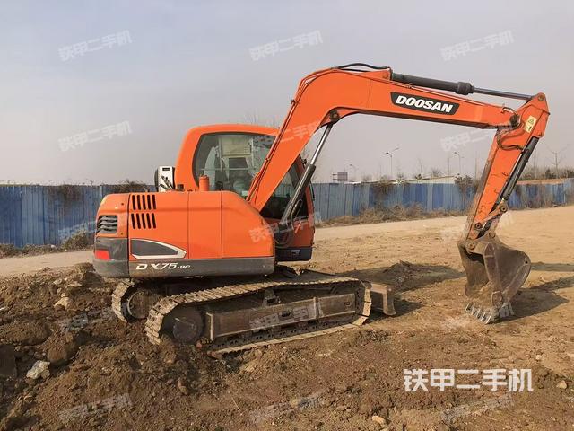 整机右后45°（整机外观）