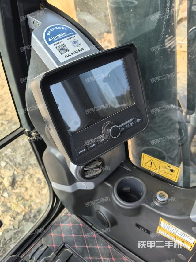 显示屏 （驾驶室部分）