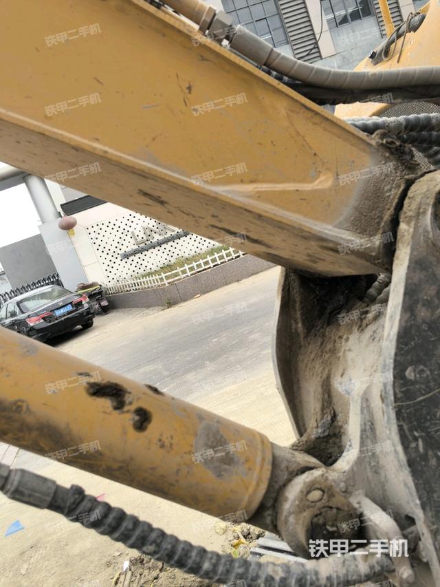 大臂根部 斜（工作和回转装置）