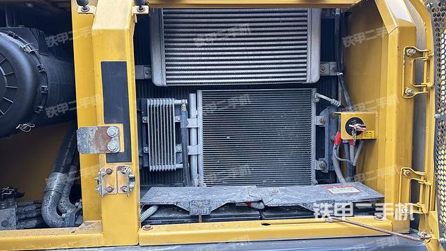 散热器正面（大件舱室）