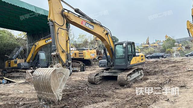 徐工XE225DK挖掘机
