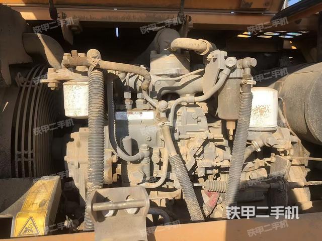 发动机整体俯视（整机外观）