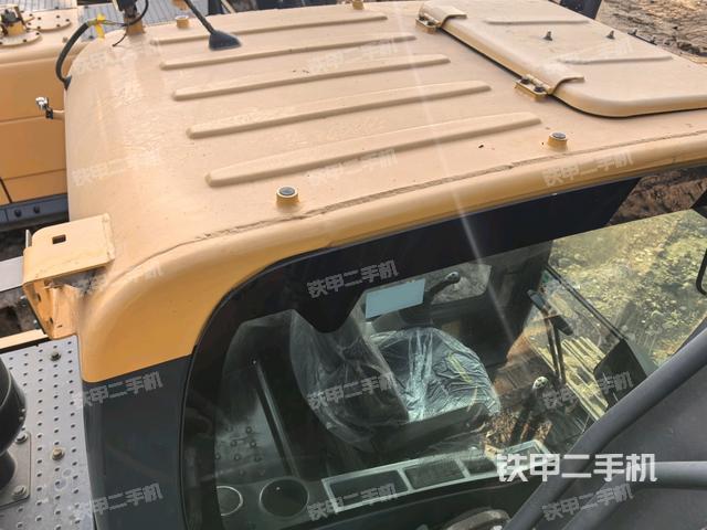 驾驶室顶部俯视（上车部件）