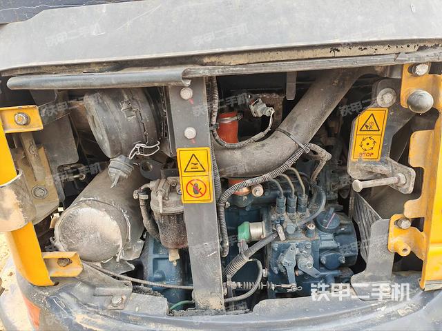 发动机整体俯视（整机外观）