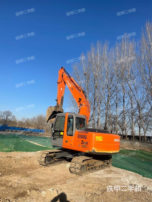日立ZX120挖掘机