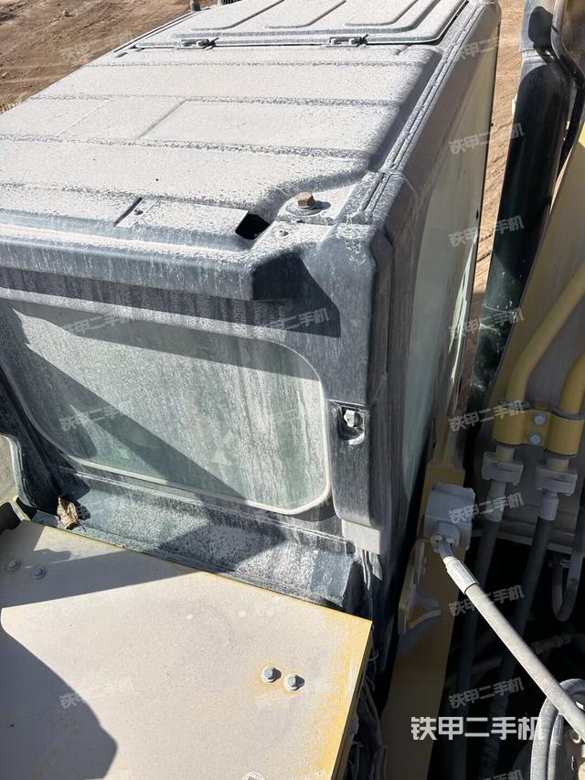 驾驶室顶部俯视（上车部件）