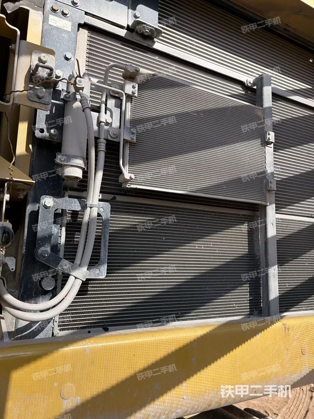 散热器正面（大件舱室）