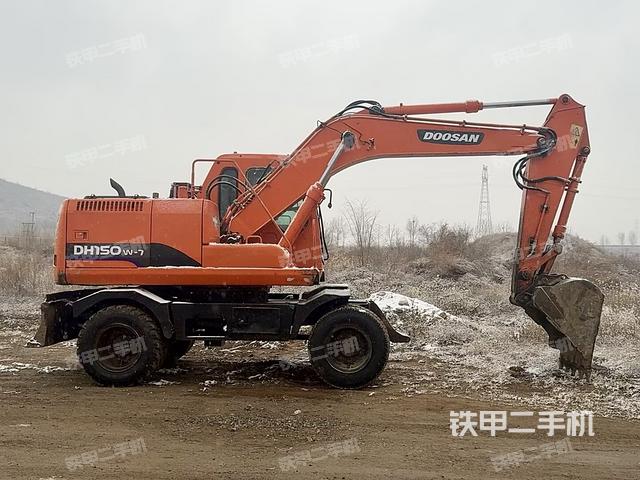 整机右后45°（整机外观）