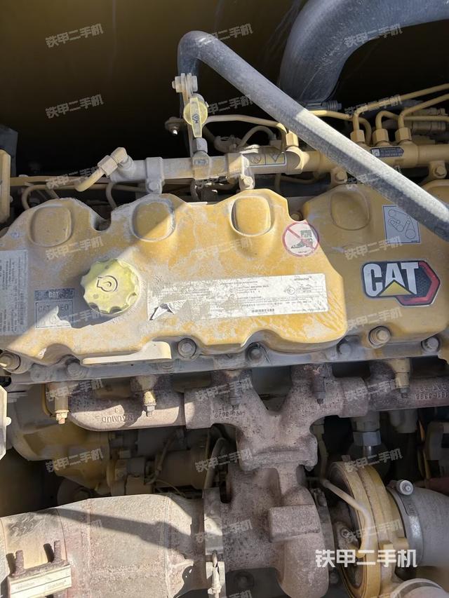 发动机室（上车部件）