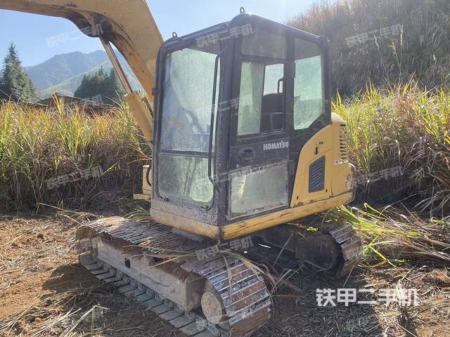 小松PC70-8挖掘机