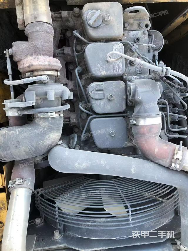 发动机整体俯视（整机外观）