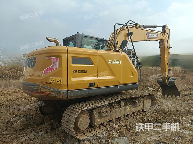 单侧履带整体（整机外观）