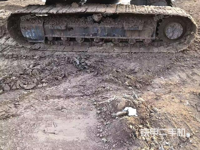 单侧履带整体（整机外观）