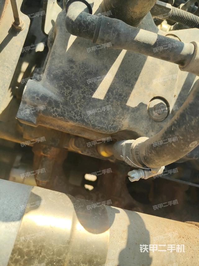 氣門室蓋螺絲特寫（上車部件）