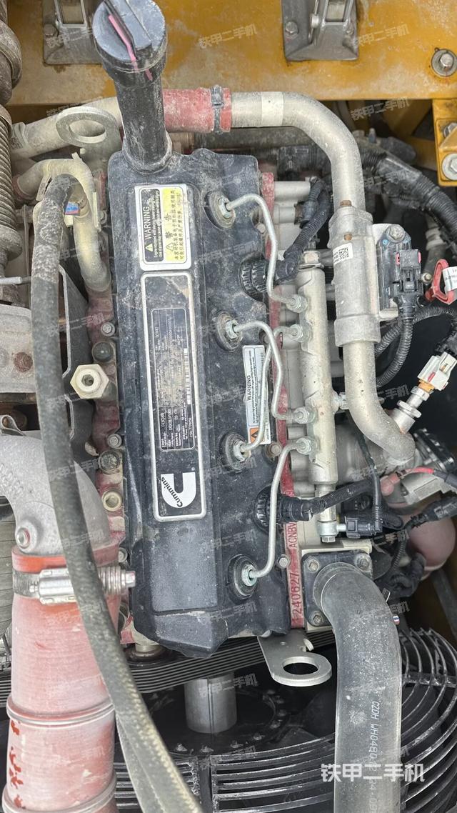 气门室盖螺丝特写（上车部件）