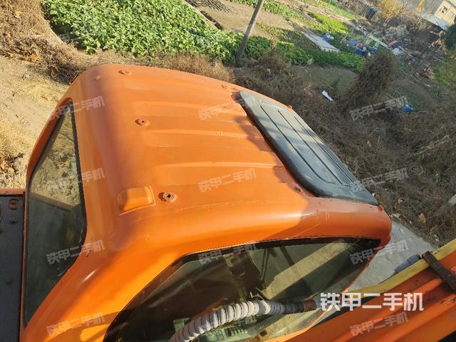 驾驶室顶部俯视（上车部件）