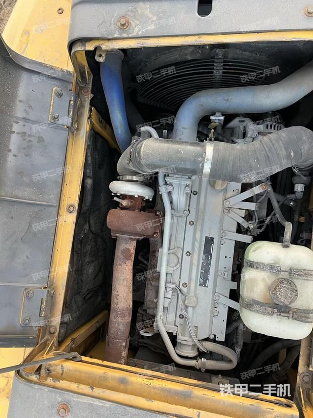 發(fā)動機整體俯視（整機外觀）