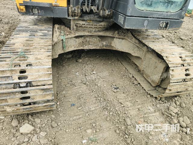 轉盤和下車架正前（工作和回轉裝置）